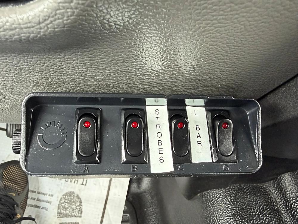 Ford F250 Super Duty Crew Cab photo 37