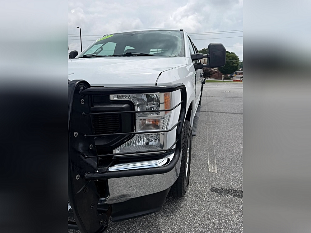 Ford F250 Super Duty Crew Cab photo 6