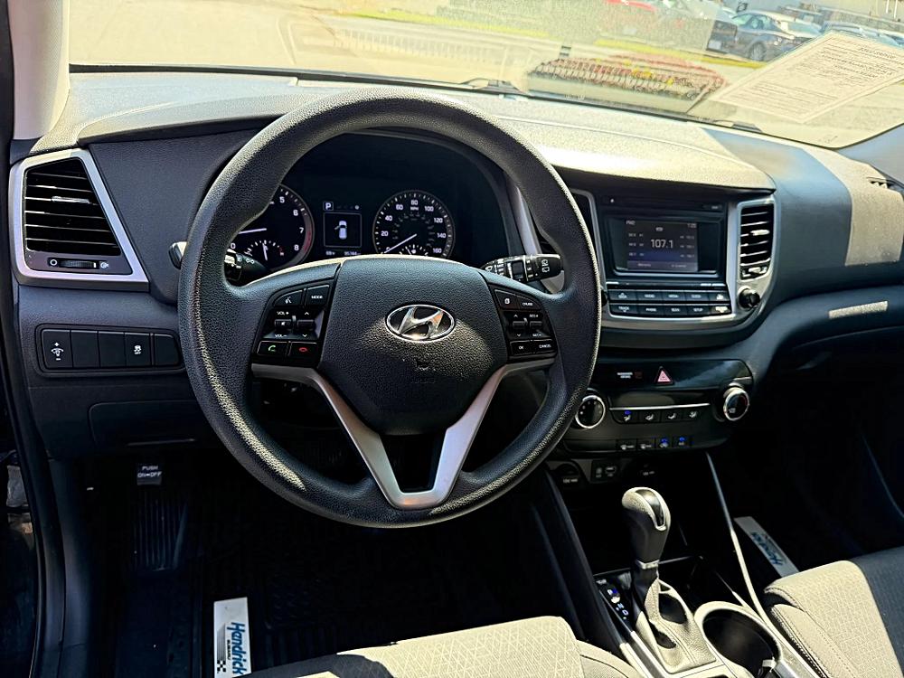 Hyundai Tucson photo 16