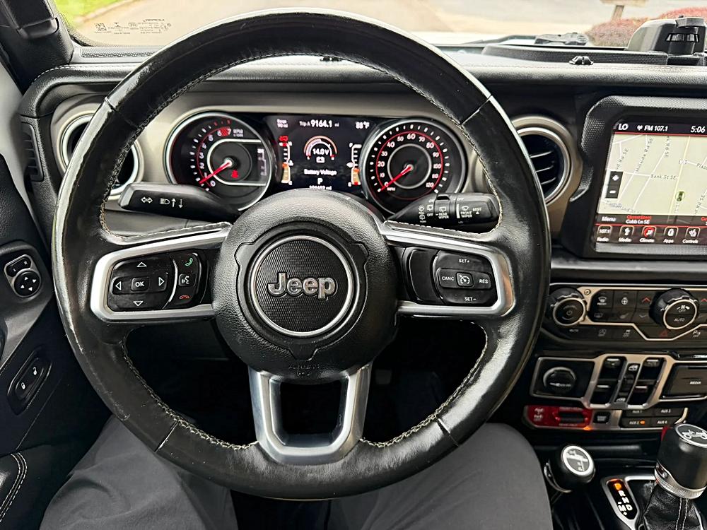 Jeep Wrangler photo 27