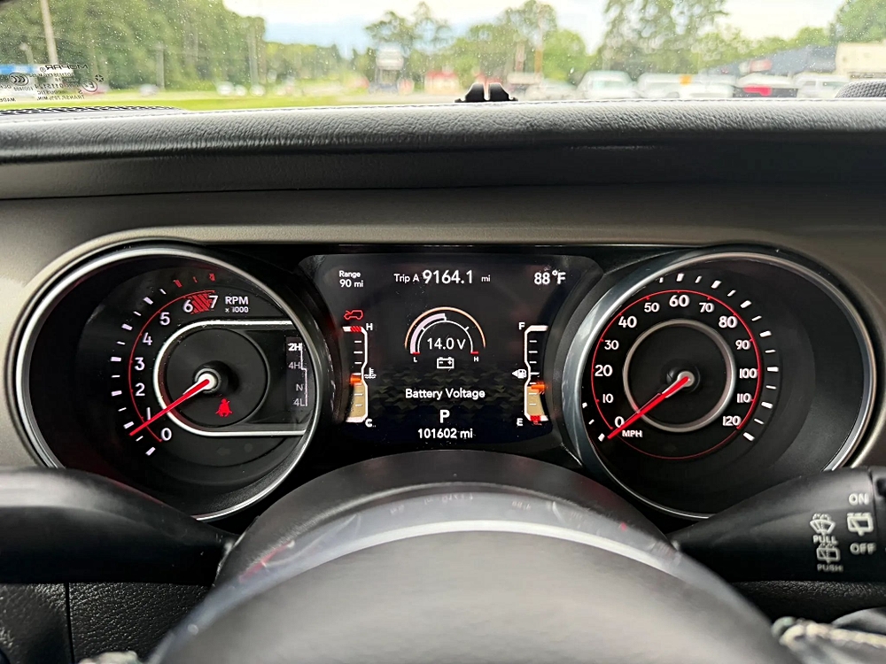 Jeep Wrangler photo 28