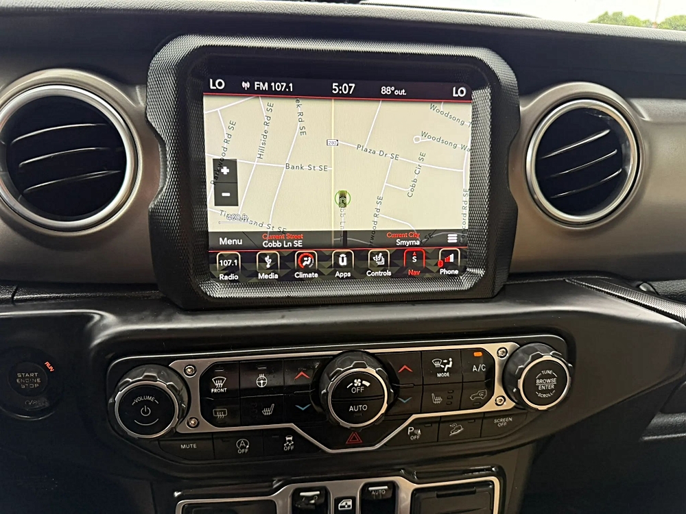 Jeep Wrangler photo 33