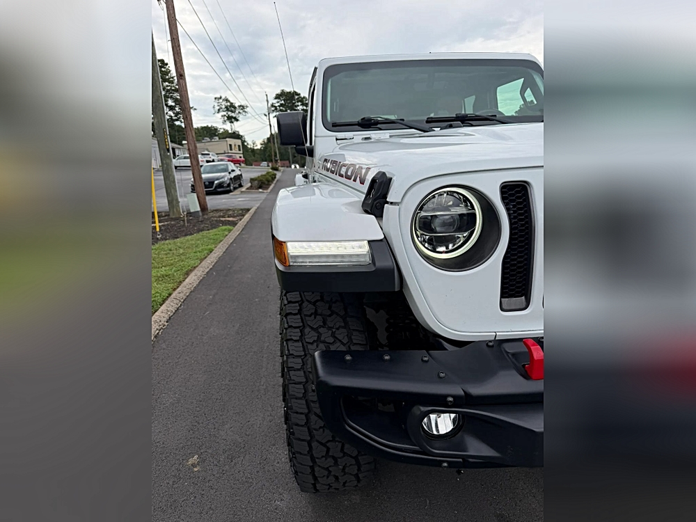 Jeep Wrangler photo 6