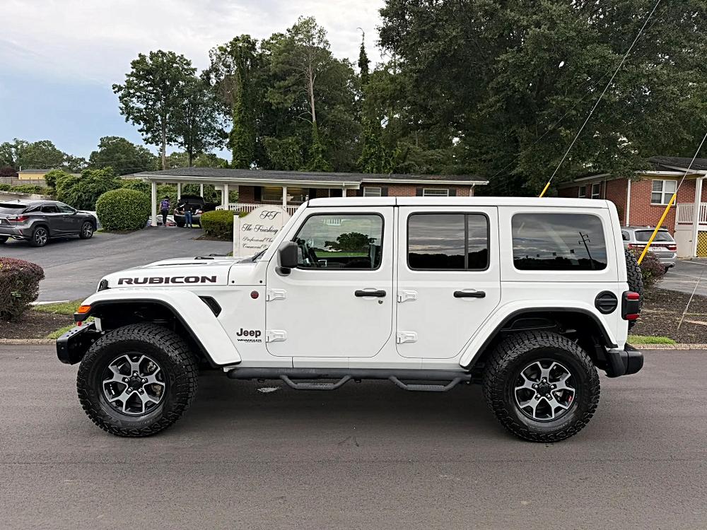Jeep Wrangler photo 8