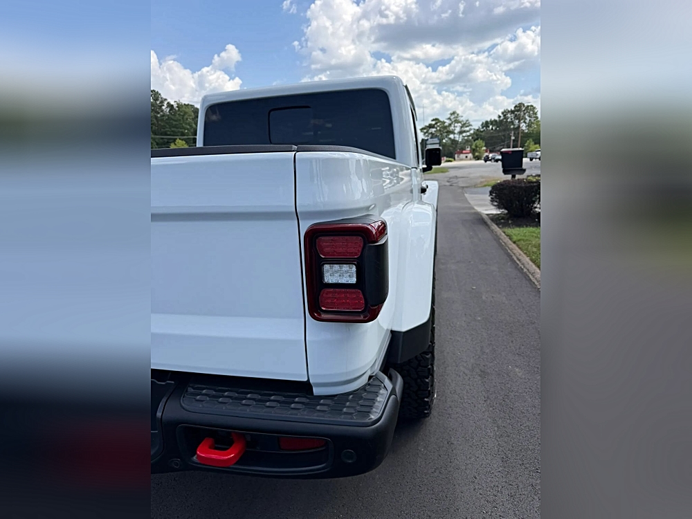 Jeep Gladiator photo 12