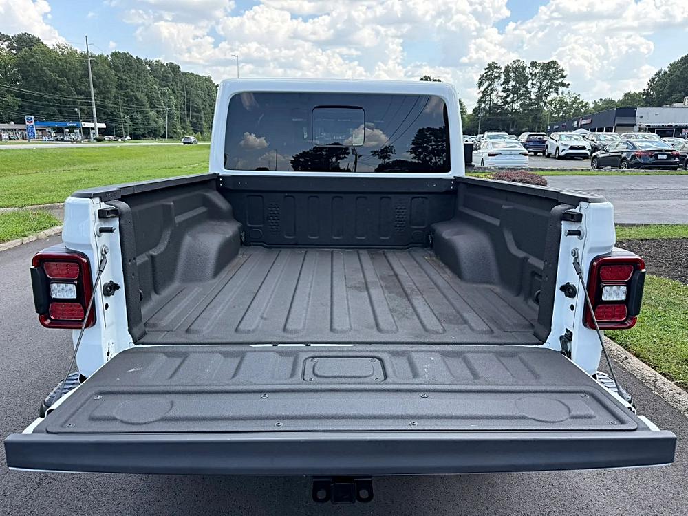 Jeep Gladiator photo 16