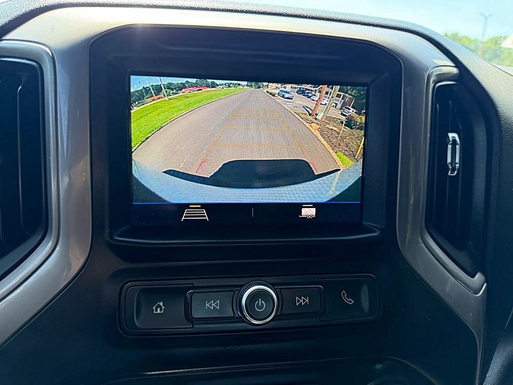 Chevrolet Silverado 2500 HD Double Cab photo 37