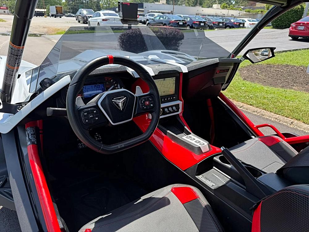 Polaris Slingshot photo 11