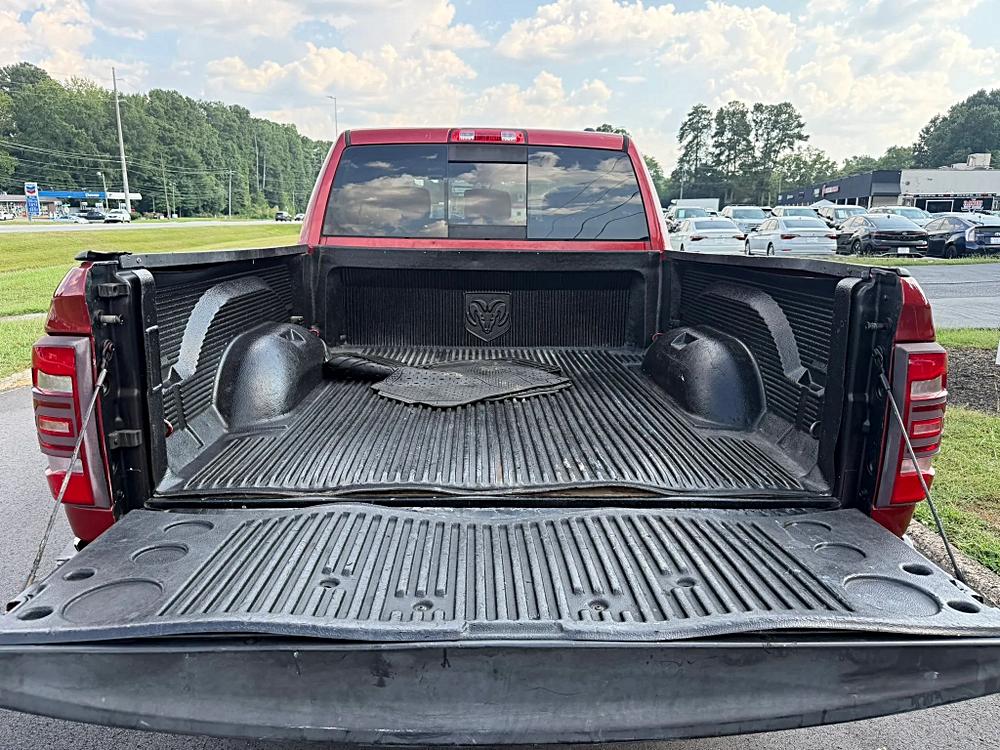 Dodge Ram 2500 Crew Cab photo 15