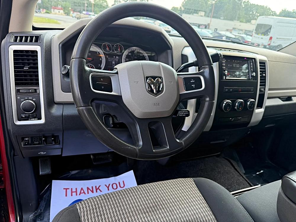 Dodge Ram 2500 Crew Cab photo 20