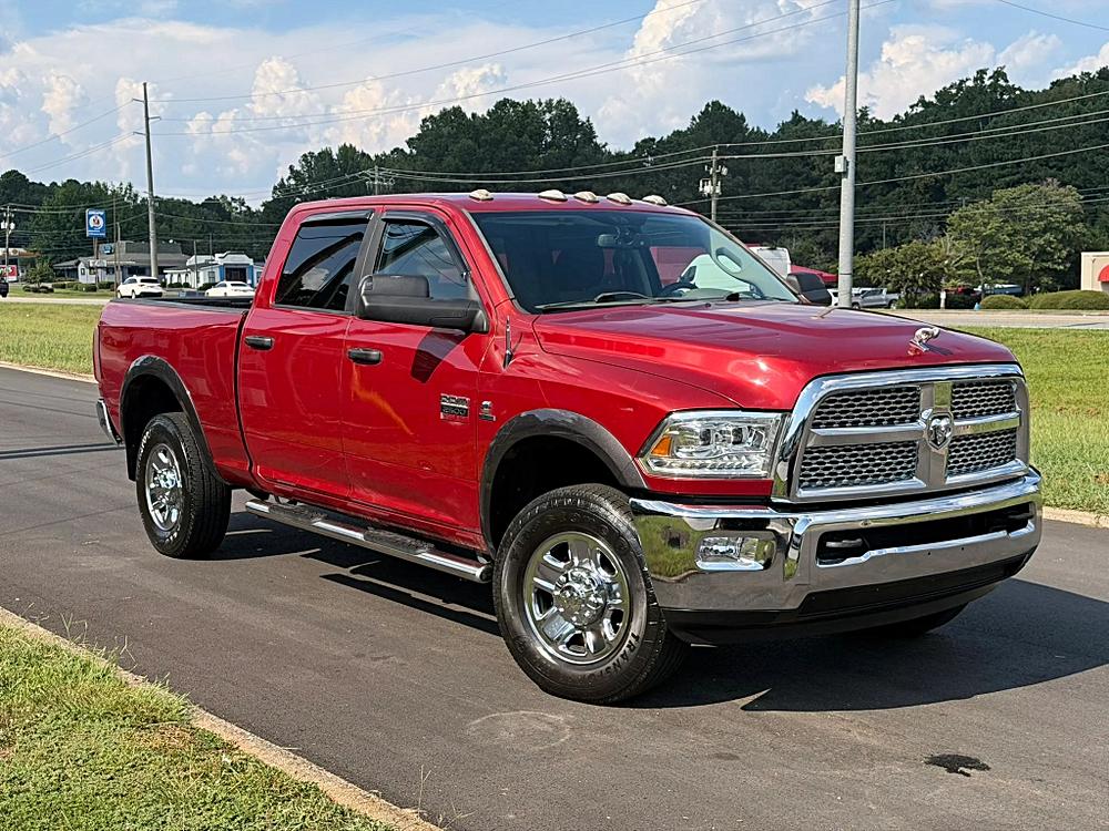 Dodge Ram 2500 Crew Cab photo 4