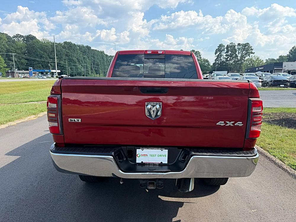 Dodge Ram 2500 Crew Cab photo 10