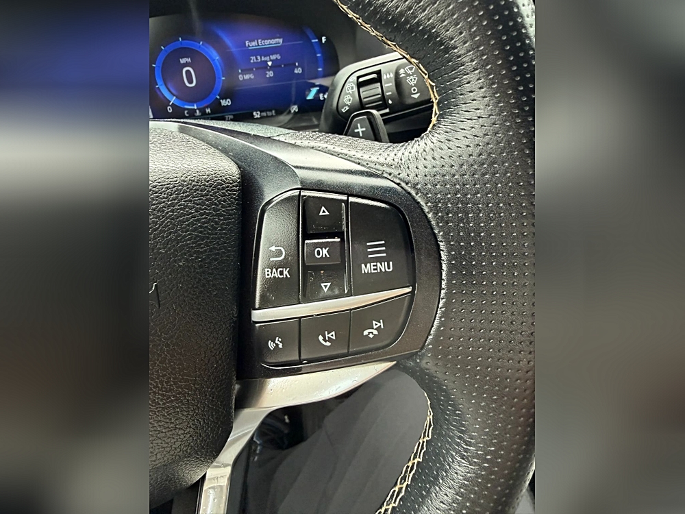 Ford Explorer photo 28