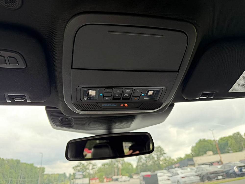 Ford Explorer photo 35