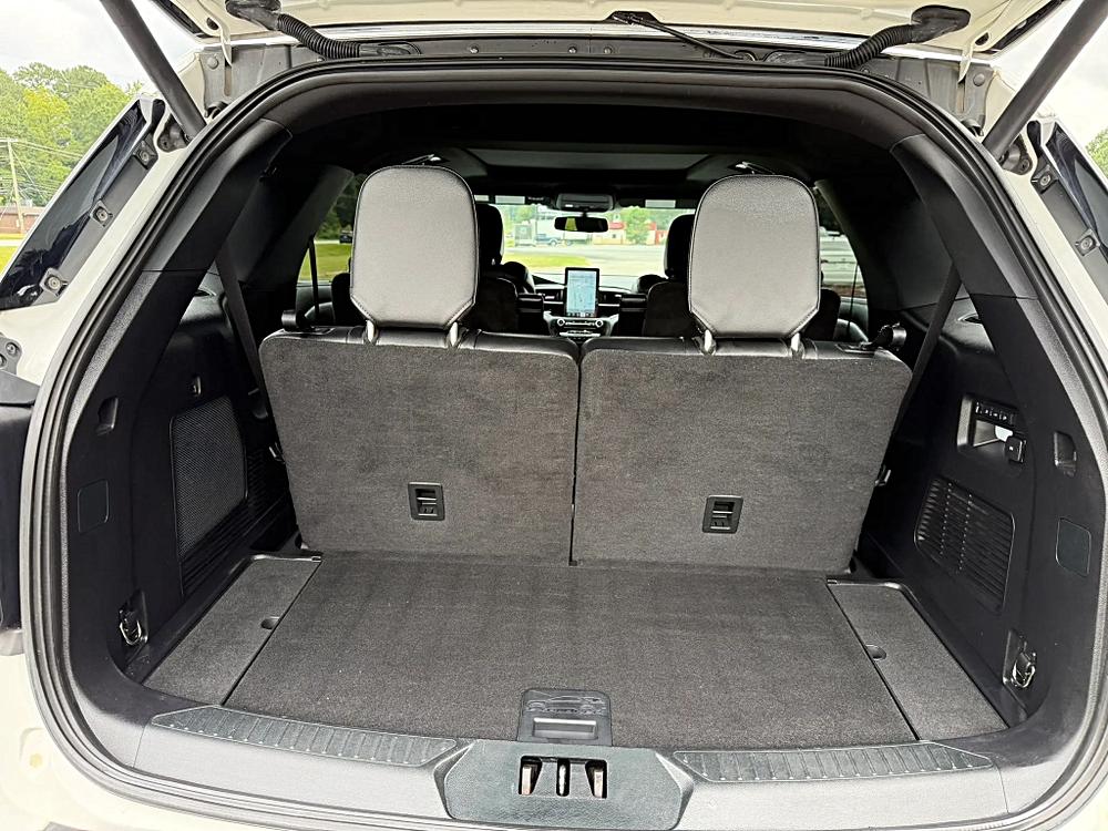 Ford Explorer photo 43