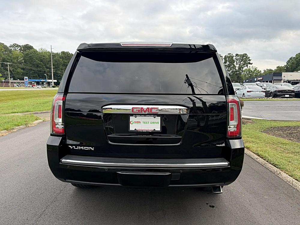 GMC Yukon photo 10