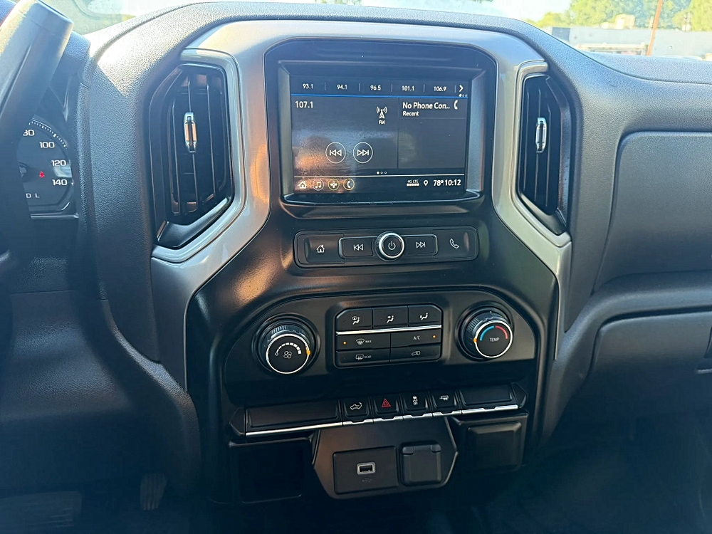Chevrolet Silverado 1500 Crew Cab photo 115