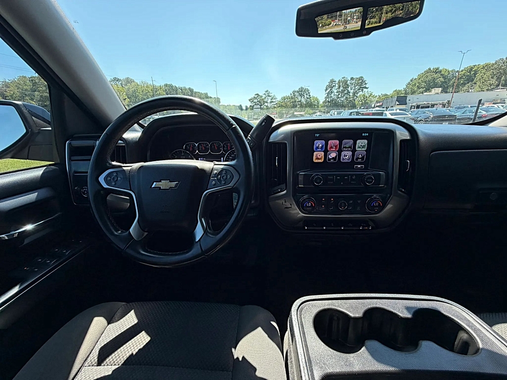 Chevrolet Silverado 1500 Crew Cab photo 31