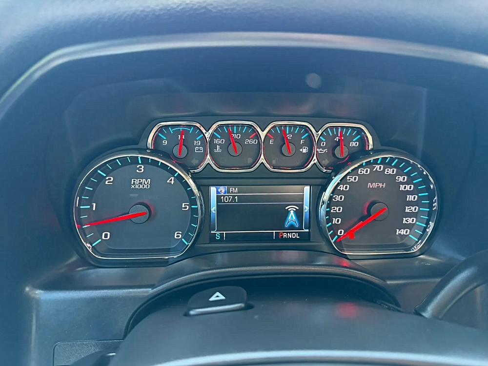 Chevrolet Silverado 1500 Crew Cab photo 33