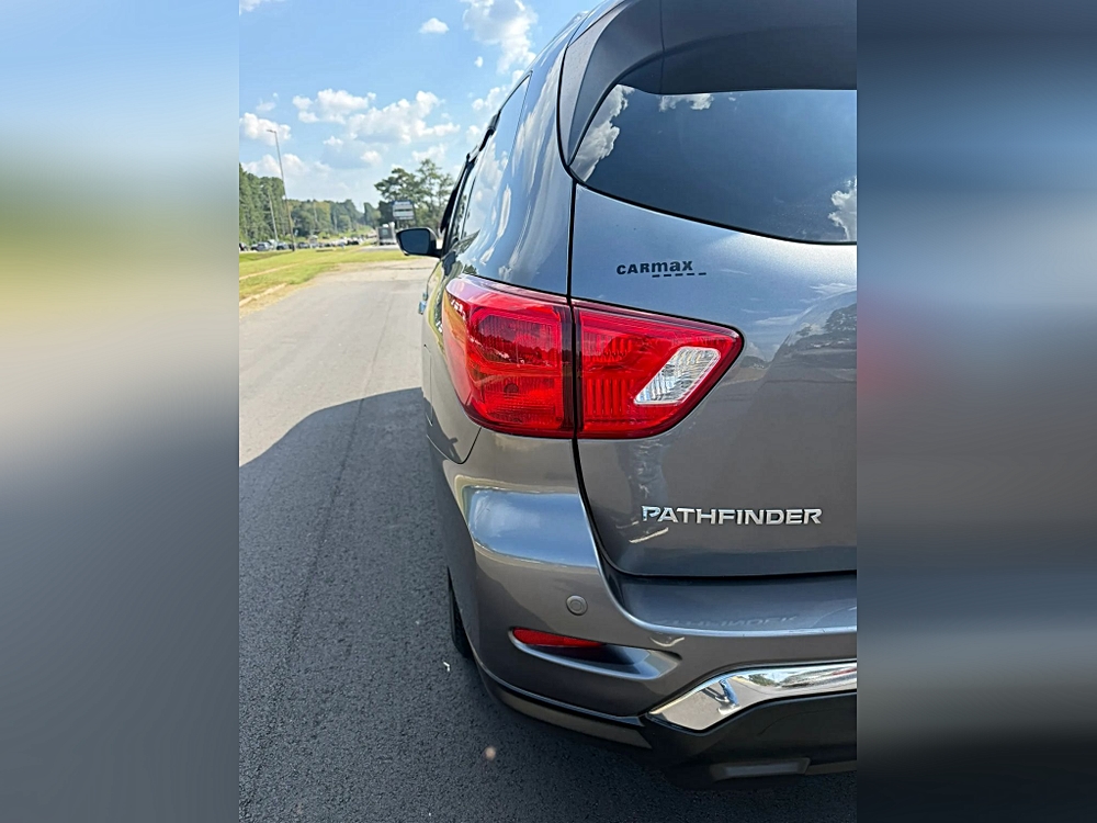 Nissan Pathfinder photo 12