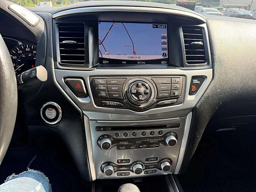 Nissan Pathfinder photo 35