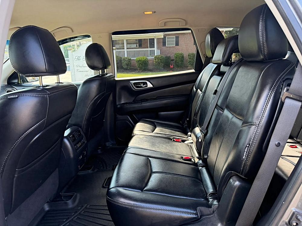 Nissan Pathfinder photo 40