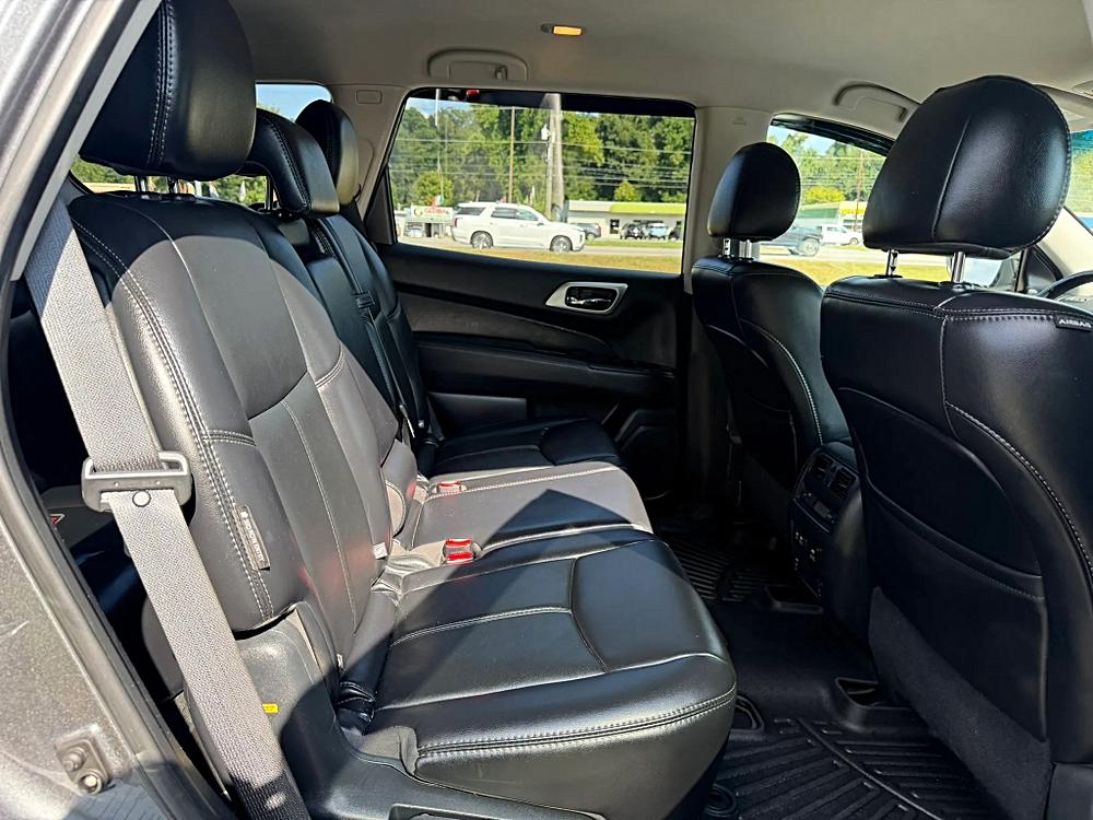 Nissan Pathfinder photo 43