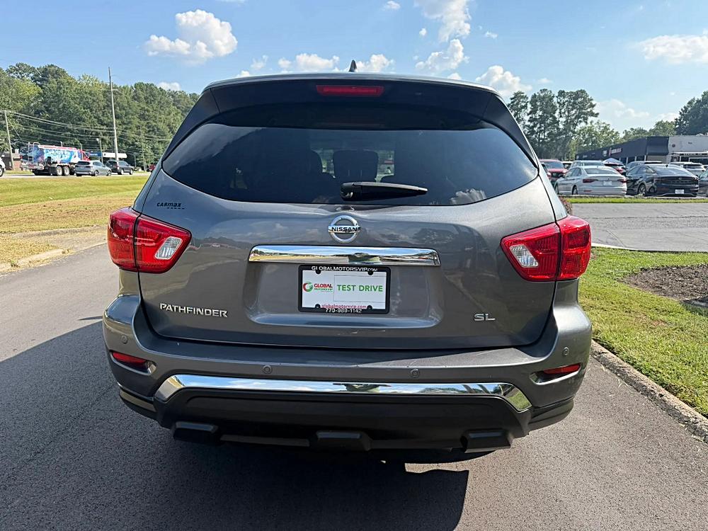 Nissan Pathfinder photo 10