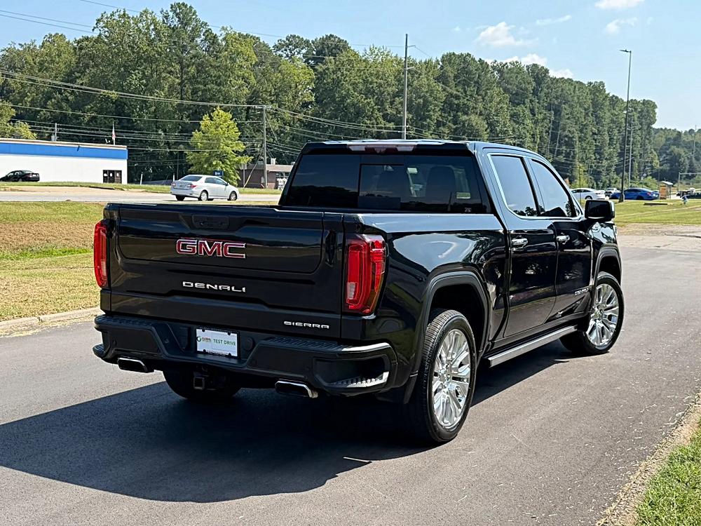 GMC Sierra photo 14
