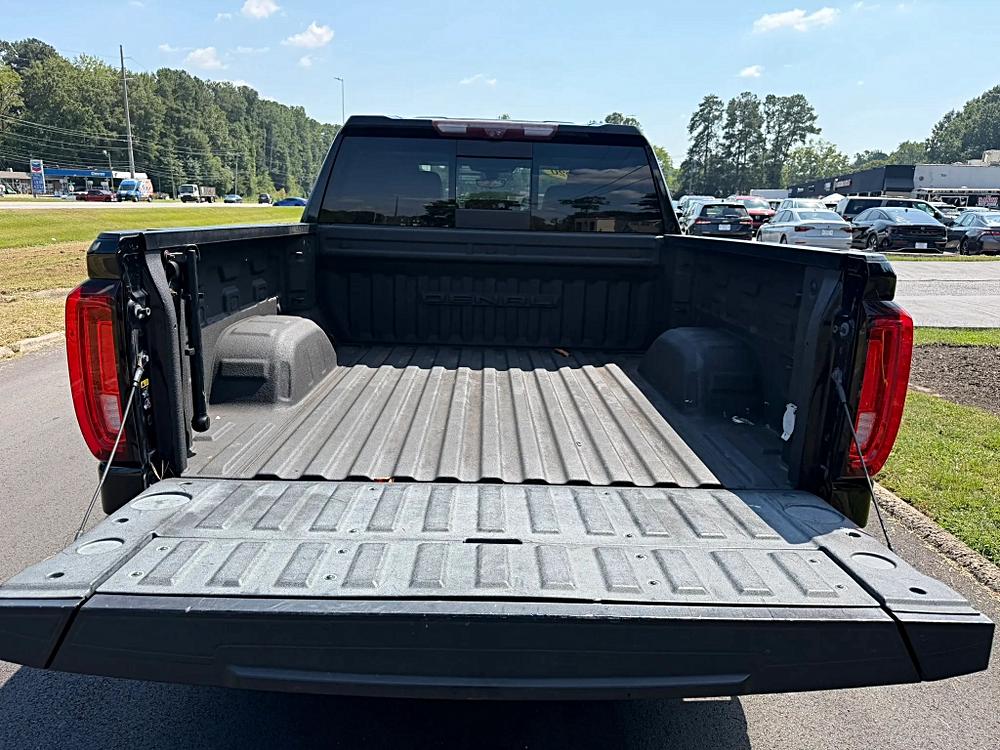 GMC Sierra photo 15
