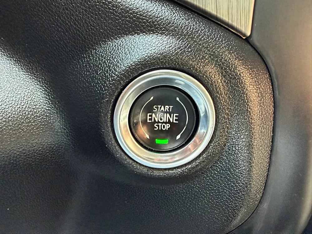 GMC Sierra photo 25