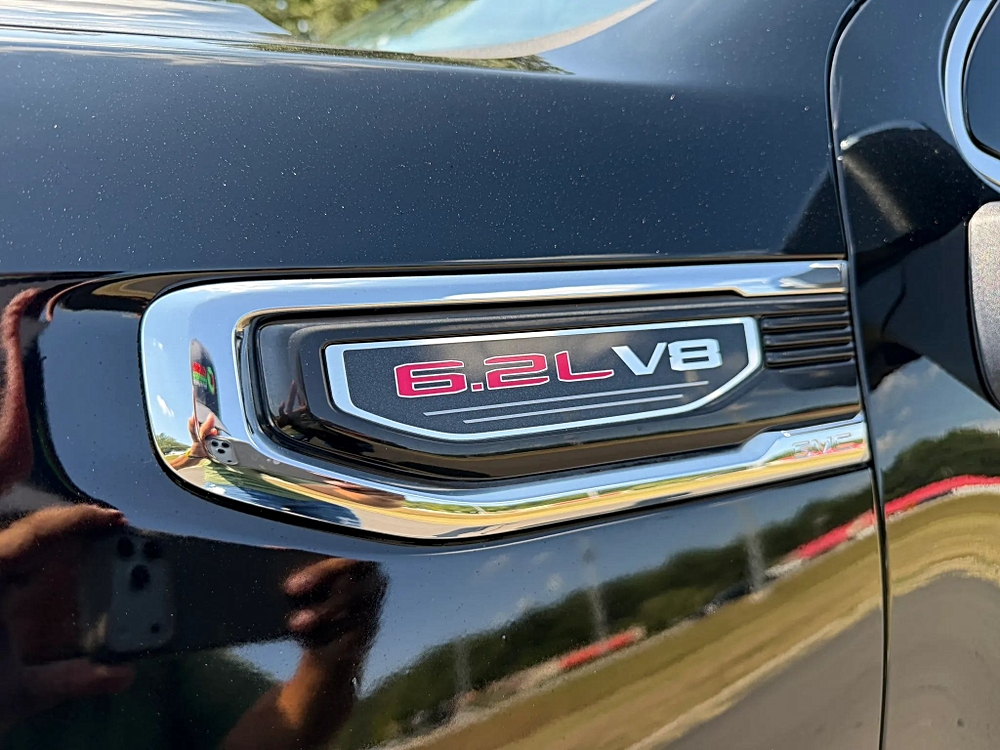 GMC Sierra photo 36