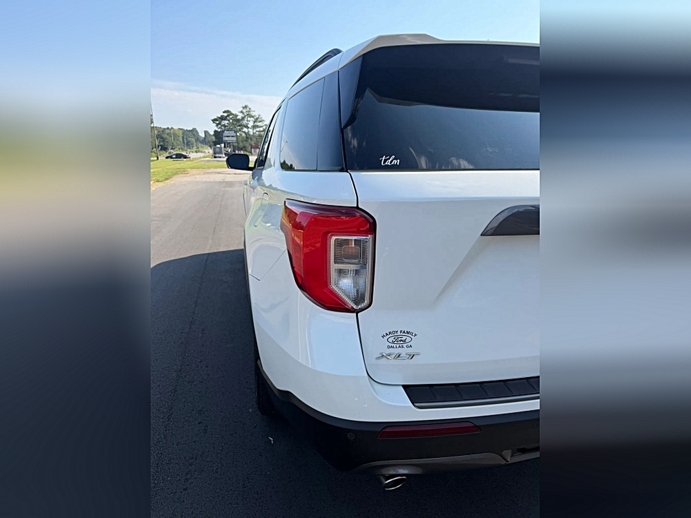 Ford Explorer photo 13