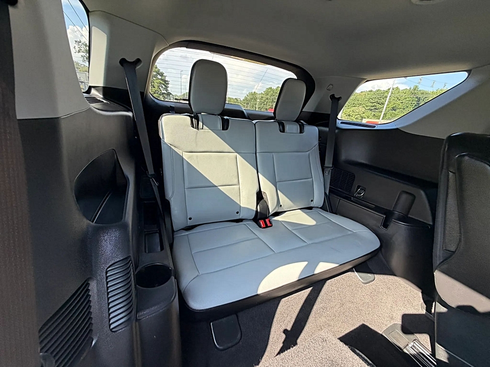 Ford Explorer photo 43