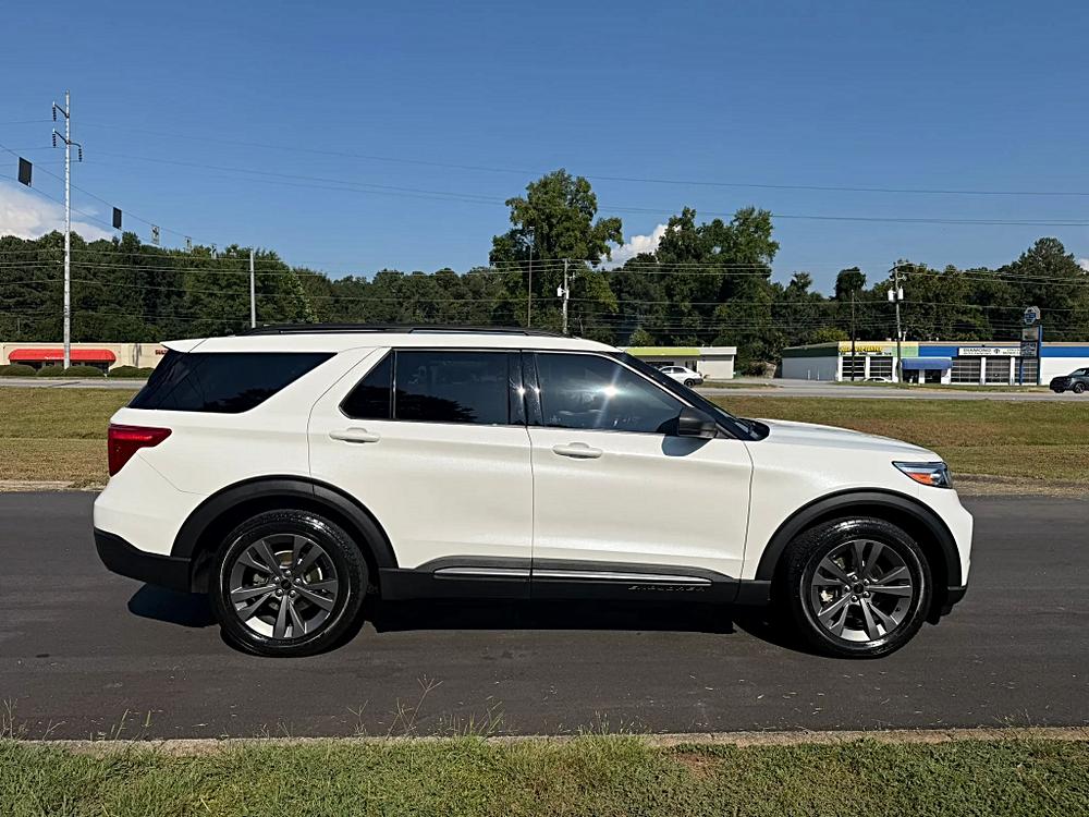 Ford Explorer photo 9