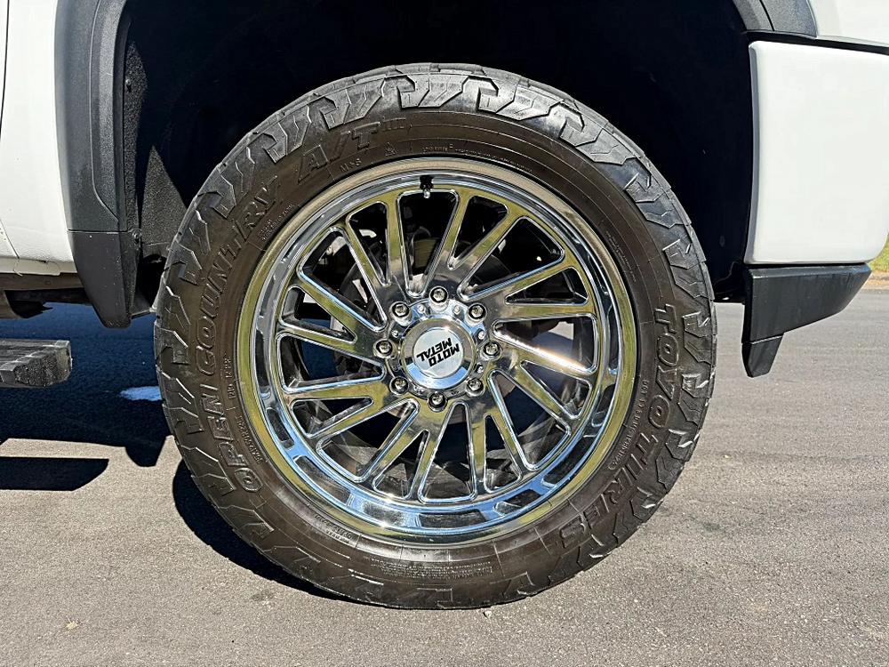 GMC Sierra photo 91