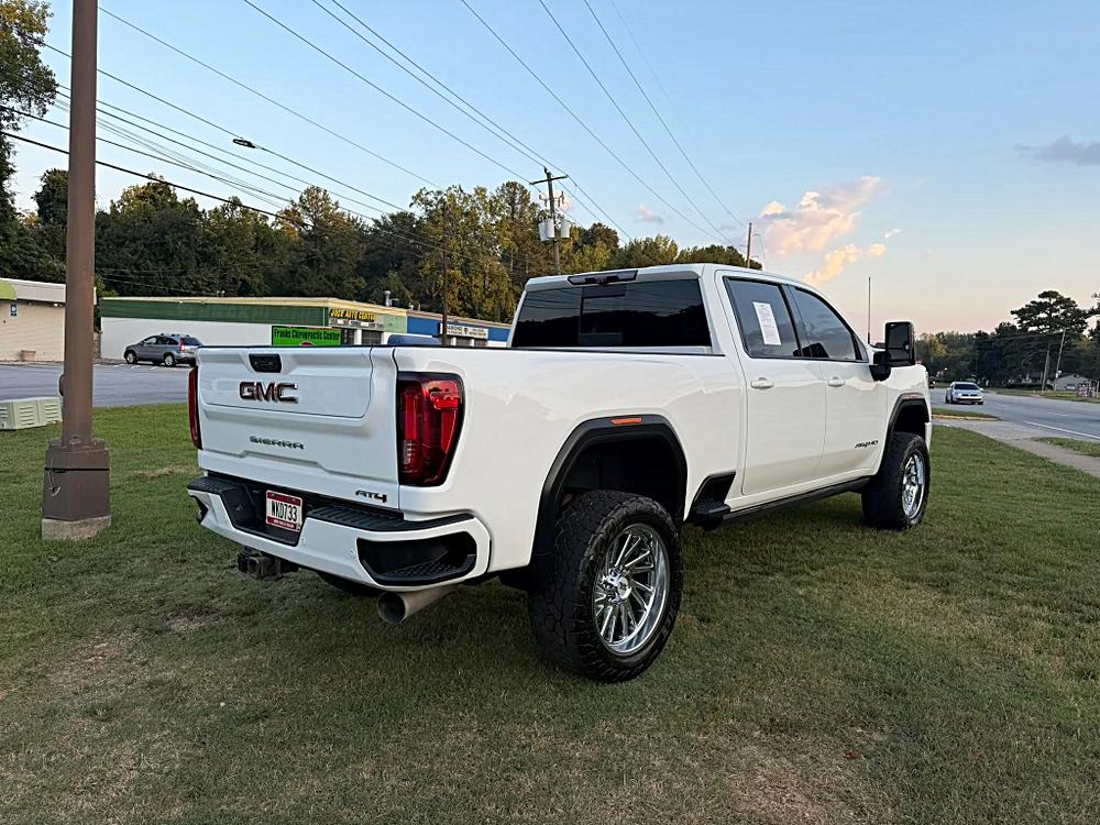 GMC Sierra photo 9