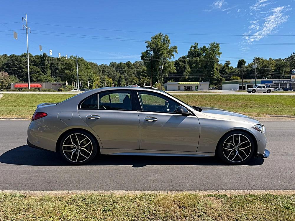 Mercedes-Benz C-Class photo 8