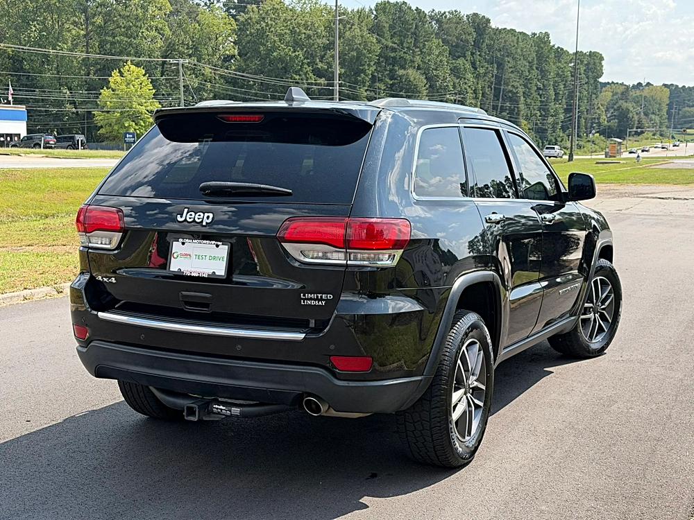Jeep Grand Cherokee photo 14
