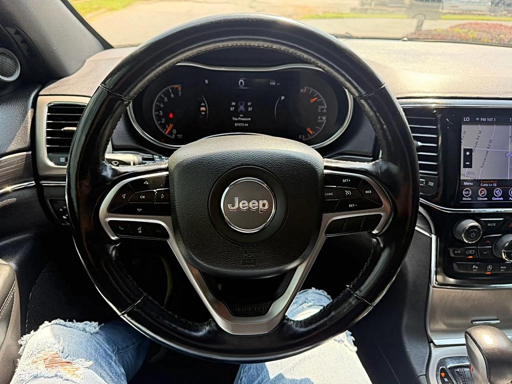 Jeep Grand Cherokee photo 28