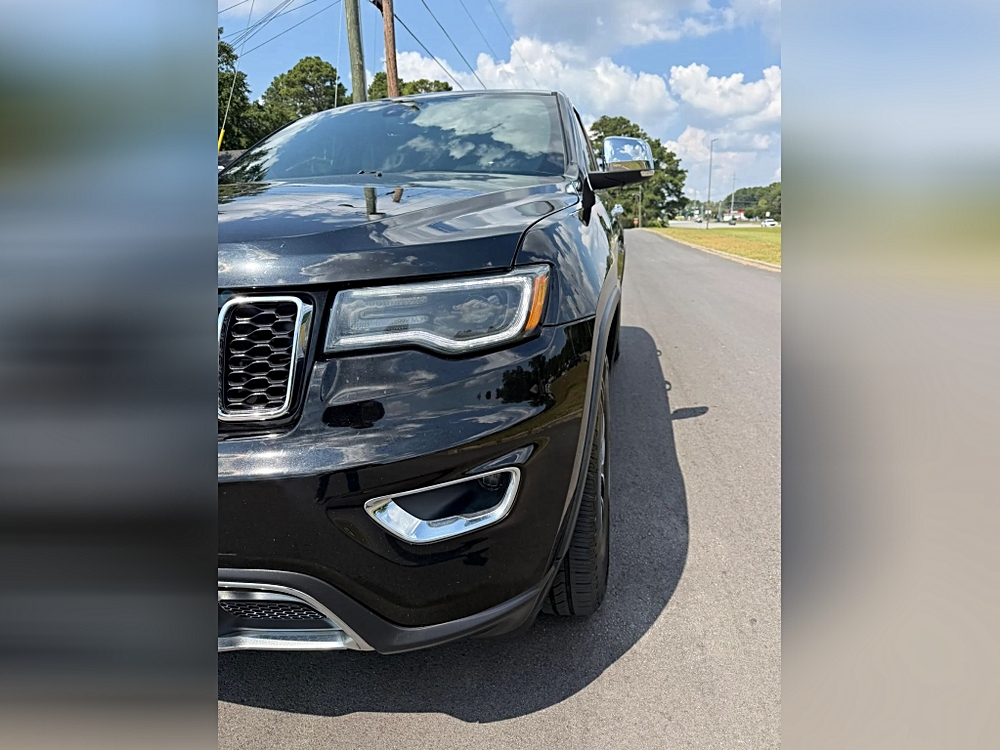 Jeep Grand Cherokee photo 6