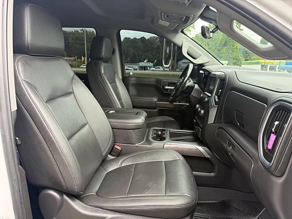 Chevrolet Silverado photo 26
