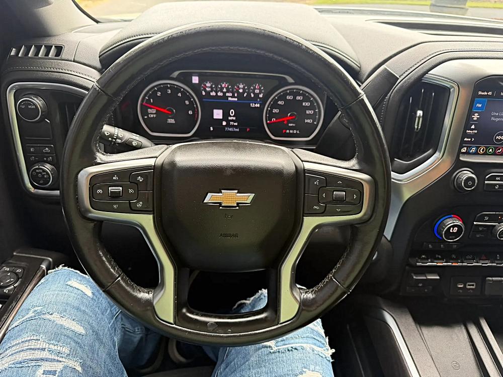 Chevrolet Silverado photo 31