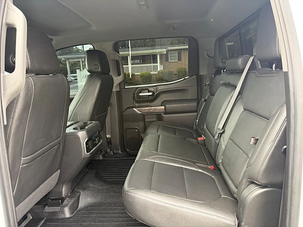 Chevrolet Silverado photo 40