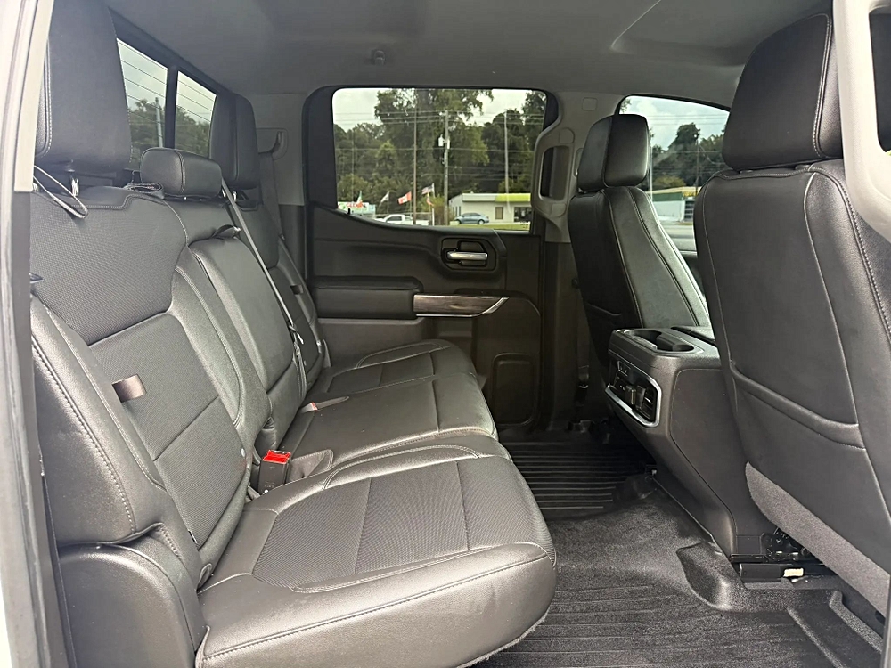 Chevrolet Silverado photo 43