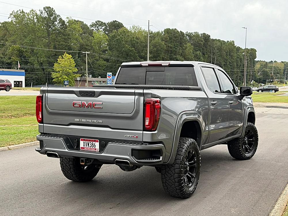 GMC Sierra photo 15