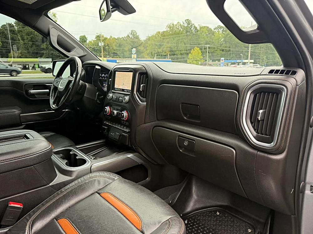 GMC Sierra photo 26
