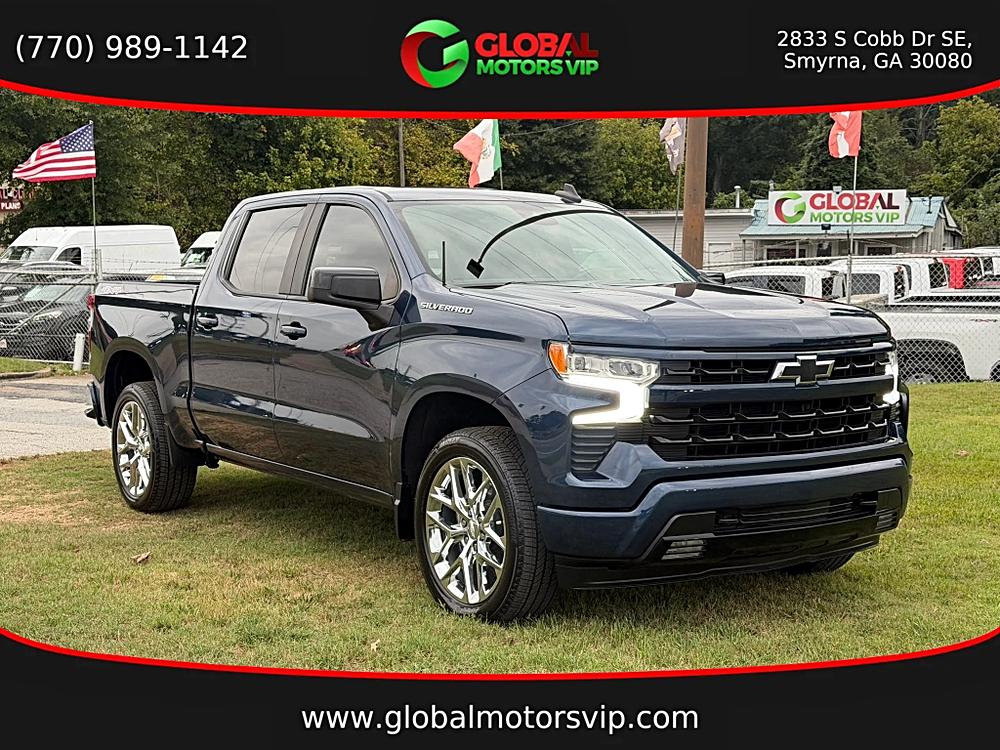 Chevrolet Silverado photo 2