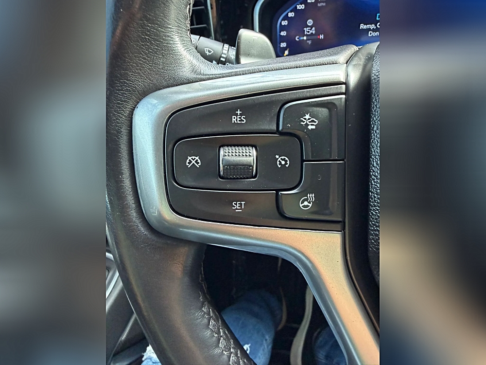 Chevrolet Silverado photo 34