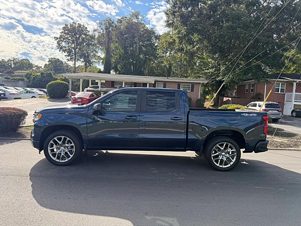 Chevrolet Silverado photo 10